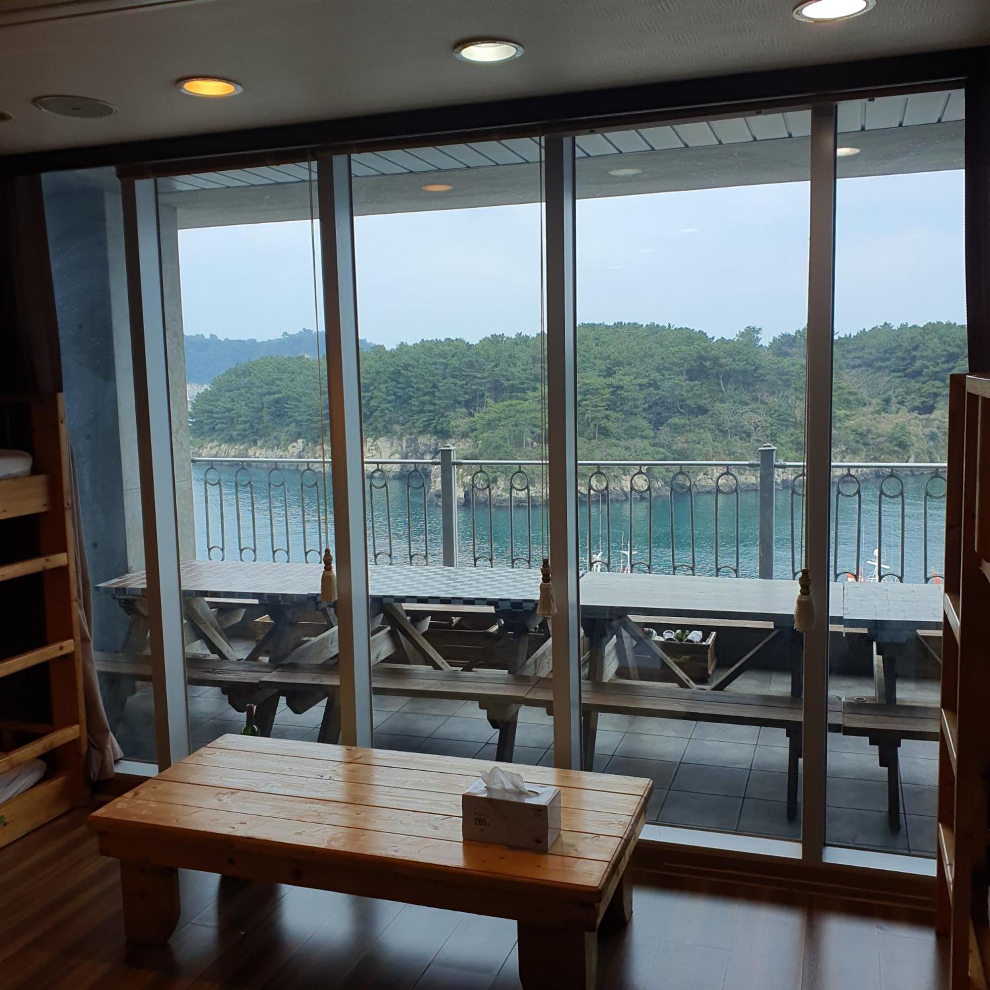 Seom Guesthouse Seogwipo Exterior photo